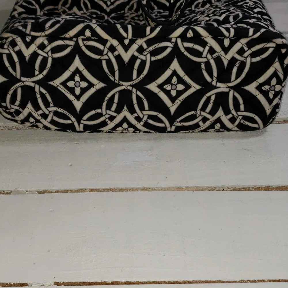 Vera Bradley Tote - 426 - Picture 7 of 8